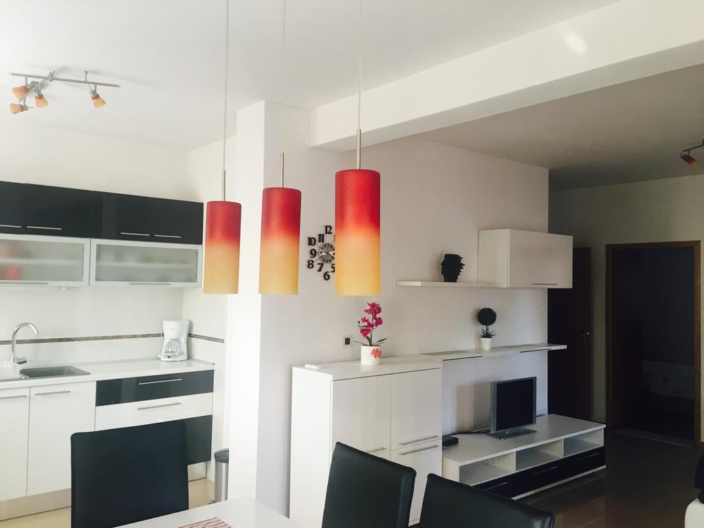 Apartment Leonardo Биоград-на-Мору Экстерьер фото